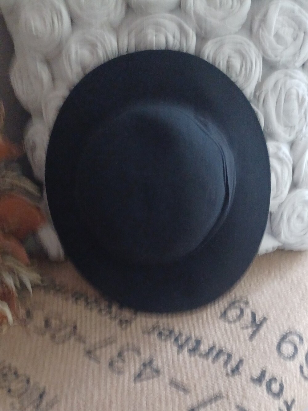 Black Wide-Brim Women's Felt Fedora Hat with Ribbon Band - Picture 4 of 5